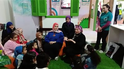 ورش حكي للأطفال بجناح حياة كريمة بمعرض الكتاب