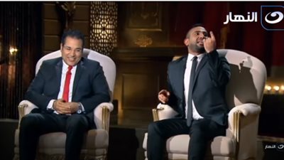 أحمد سعد يوجه رسالة نارية لوالدته على الهواء: 