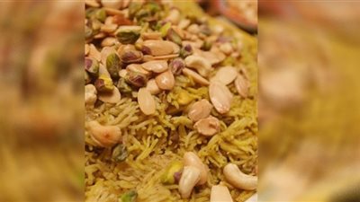 حضري الأرز المبهر بالمكسرات بخطوات بسيطة