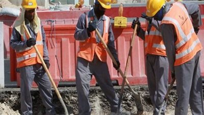 التزامات صاحب العمل يمنحها للعاملين.. تفاصيل