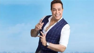 حكيم يحتفل بنجاح أغنيته الجديدة 