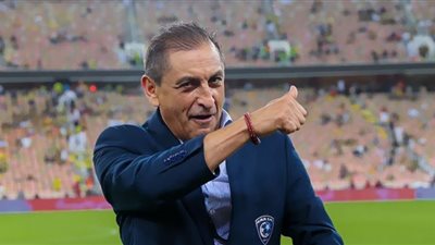 الهلال يقترب من التعاقد مع مدرب عالمي خلفًا لـ دياز