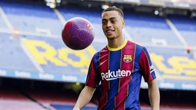 سبب تراجع مانشستر يونايتد عن ضم دست من برشلونة