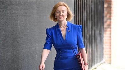 ليز تراس تؤدي قَسم الولاء للملك تشارلز الثالث.. فيديو