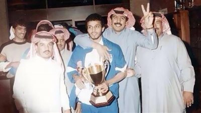 منصور الأحمد المدافع 