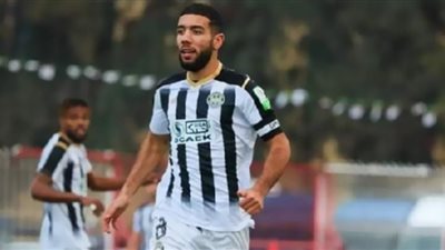 وفاق سطيف يكشف مفاجأة عن انتقال القندوسي للأهلي (فيديو)