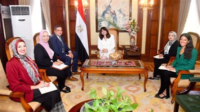 وزيرة الهجرة تبحث مع تنسيقية شباب الأحزاب والسياسيين التعاون في ملف الشباب