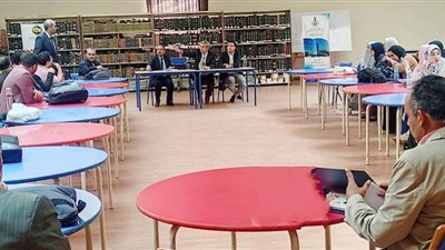 مركز الشيخ زايد لتعليم اللغة العربية بالأزهر يبحث سبل تطوير مهارات الدارسين