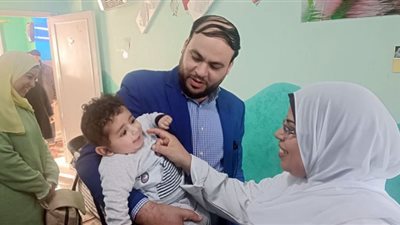 وكيل صحة الإسماعيلية يتفقد دار إيواء أطفال مدينة المستقبل