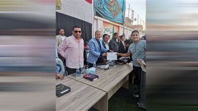 حفل تكريم أوائل الشهادات العامة والأزهرية بمركز شباب كفر الأعصر