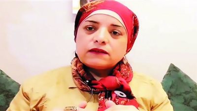 نجوى عبدالعزيز تشارك بـ«فيسبوكى» فى معرض الكتاب