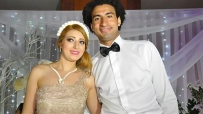 قالتلك طلقني يقلب أمك.. زوجة علي ربيع تكشف أسباب الانفصال
