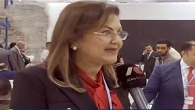 توقيع 8 اتفاقيات عالمية لإنتاج الهيدروجين الأخضر بالمنطقة الاقتصادية لقناة السويس (فيديو)
