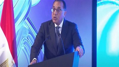 تمكين القطاع الخاص وجذب الاستثمار الأجنبي على رأس أولويات الحكومة (شاهد)