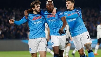 نابولي يتقدم بخطى ثابتة نحو لقب الدوري الإيطالي