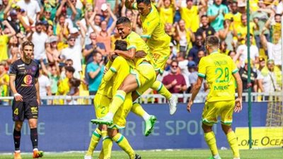 نانت في موقف حرج بالدوري الفرنسي عقب الخسارة من لوريان