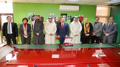 وفد برئاسة رئيس الاتحاد العربي للتطوع في زيارة لمؤسسة 