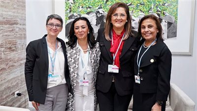 مايا مرسي وهالة السعيد تستعرضان مبادرة المرأة الأفريقية والتكيف مع تغير المناخ