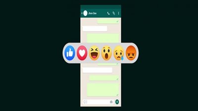 WhatsApp يطرح قريبًا ردود فعل الرسائل داخل مجموعة الإعلانات