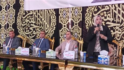 نائب محافظ كفر الشيخ يستمع لمشاكل أهالي دسوق