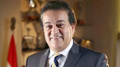 وزير الصحة يشارك في المؤتمر السنوي للكلية الملكية للأطباء والجراحين بجلاسكو