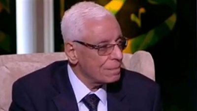 حسام موافي يحذر من مرض خطير يظهر على الأطفال