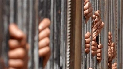 القبض على 105 متهمين ارتكبوا 120 جريمة في شهر