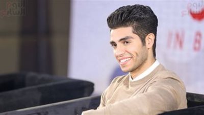 مينا مسعود يتدرب على الملاكمة باليد اليسرى و Giant يكشف السر