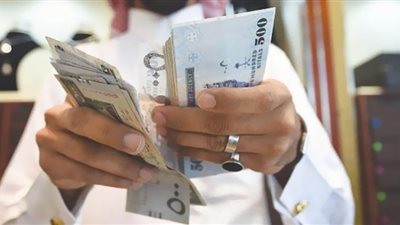 السعودية تصادر 4 مليارات ريال من تنظيم عصابي