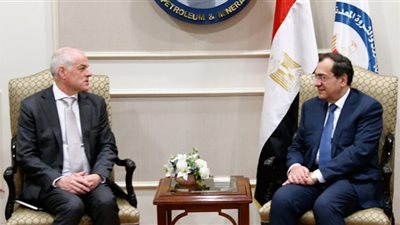 تعاون مصري أسترالي في التعدين والطاقة الخضراء