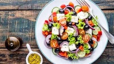 طريقة عمل السلطة اليونانية للدايت