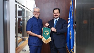 رئيس الاتحاد السعودي يشيد بإنجازات سلمان بن إبراهيم في تطوير الكرة الآسيوية