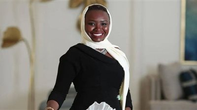 خديجة معاذ تحيي حفلًا جديدًا في عروس الخليج الكويت