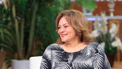 كاملة أبو ذكري تكشف سبب قلة أعمالها
