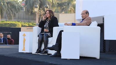 كاملة أبو ذكري: قضايا الرجل لاتقل أهمية عن المرأة في الأعمال الفنية