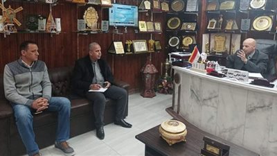 وكيل صحة الشرقية يتابع خطة العمل مع مديري الإدارات الفنية