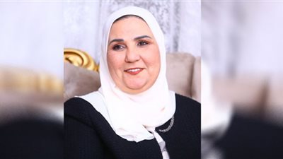 القباج وحصة بنت عيسى تفتتحان المعرض الدائم للأسر المنتجة المصرية في دبي