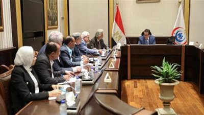 الأطباء تشارك في اجتماع اللجنة العليا للتكليف برئاسة وزير الصحة
