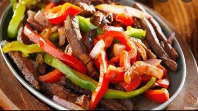 طريقة عمل فيليه اللحم بالفلفل الملون