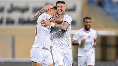 كارلوس جونيور وخوانكا ومينا.. الشباب يتسلح بمثلث الرعب الهجومي أمام العدالة