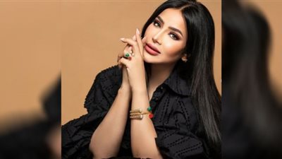 بألوان الربيع لجين عمران تبرز جمالها