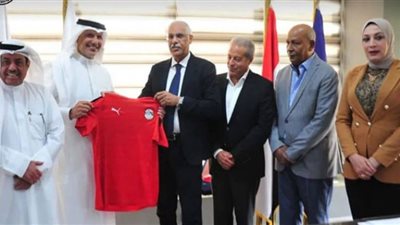 اتحاد الكرة يستقبل رئيس الاتحاد الكويتي لبحث سبل التعاون