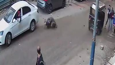 مقطع فيديو يقود الأمن لضبط سائق توك دهس مسن فى دار السلام