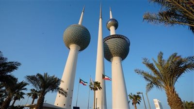 الكويت تعتز بنظامها الديمُقراطي وترفض التدخل في شؤونها