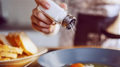 أطعمة مالحة ترفع مستويات ضغط الدم.. الكاتشب يتصدر