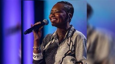 خديجة معاذ تُهدي جمهورها أغنية شفت الصدف.. فيديو