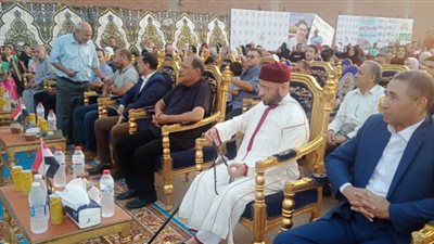 أسامة الأزهري يكرم 200 طفل من حفظة القرآن الكريم بالشرقية