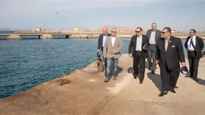 اقتصادية قناة السويس تعمل على تسريع وتيرة الأعمال والتطوير الجاري بالموانئ