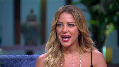 ريم مصطفى من كواليس تصوير 