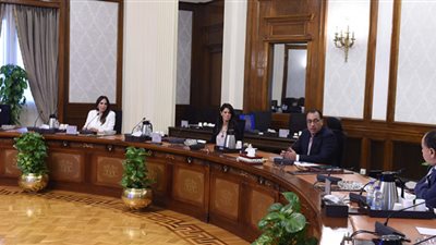 إقامة حوار حكومى شامل حول الملفات الرئيسية للاقتصاد الوطنى